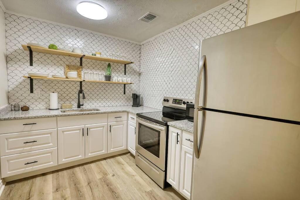 The Bohemian 1/2 Mi From Covington Square Villa Екстериор снимка