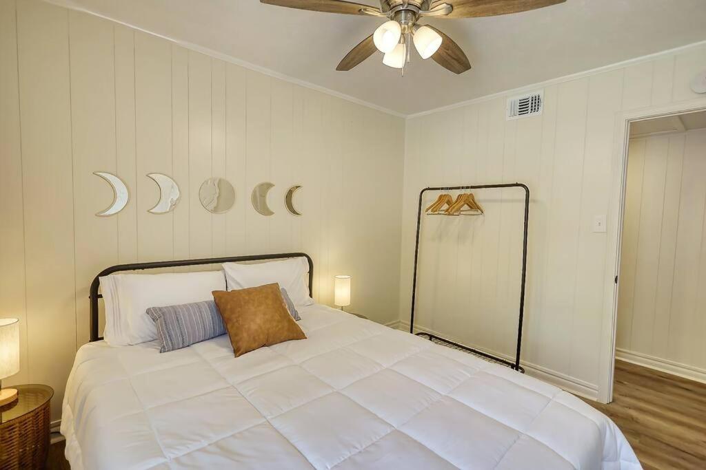 The Bohemian 1/2 Mi From Covington Square Villa Екстериор снимка