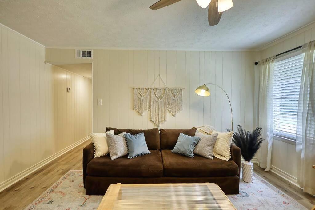 The Bohemian 1/2 Mi From Covington Square Villa Екстериор снимка